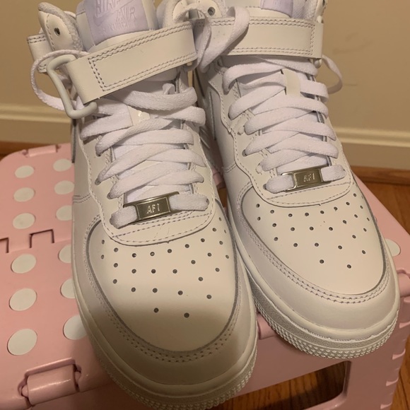 Air Force 1 sneakers - Picture 2 of 6